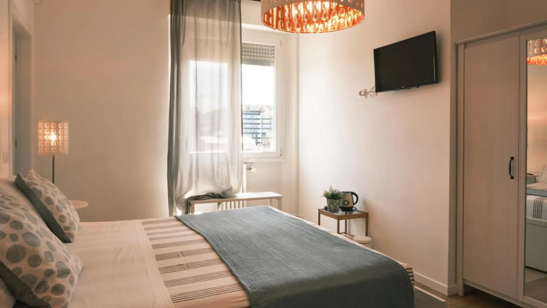 Affittacamere Hotel Milano 71 Italia