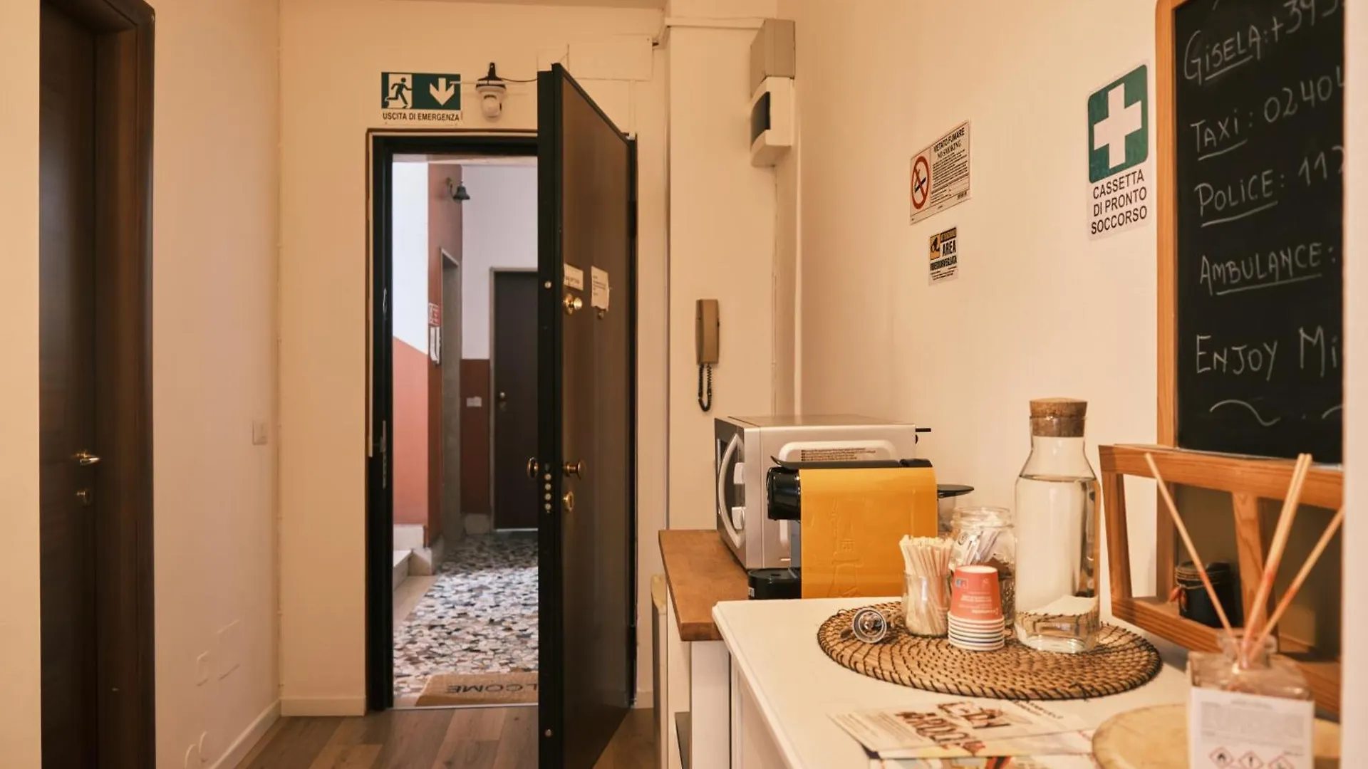 Milano 71 Hotel Guest house